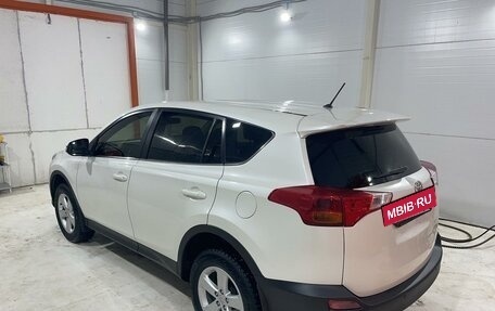 Toyota RAV4, 2013 год, 2 180 000 рублей, 3 фотография