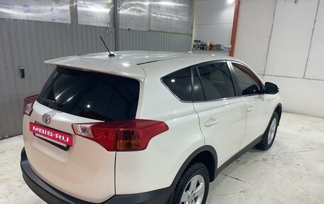 Toyota RAV4, 2013 год, 2 180 000 рублей, 6 фотография