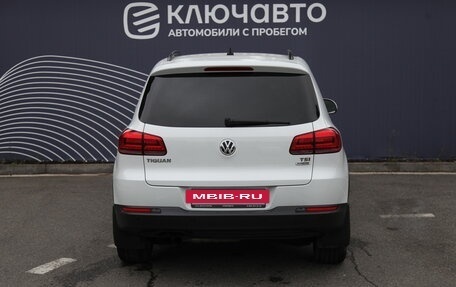 Volkswagen Tiguan I, 2015 год, 1 370 000 рублей, 4 фотография