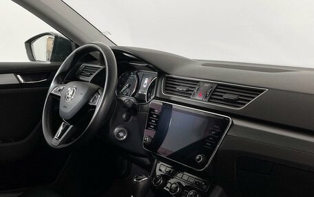 Skoda Superb III рестайлинг, 2017 год, 2 389 000 рублей, 9 фотография