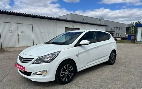 Hyundai Solaris II рестайлинг, 2016 год, 1 141 000 рублей, 1 фотография