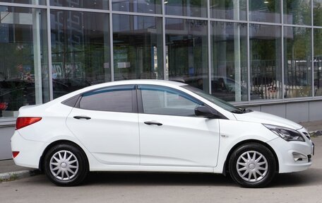 Hyundai Solaris II рестайлинг, 2016 год, 959 000 рублей, 5 фотография