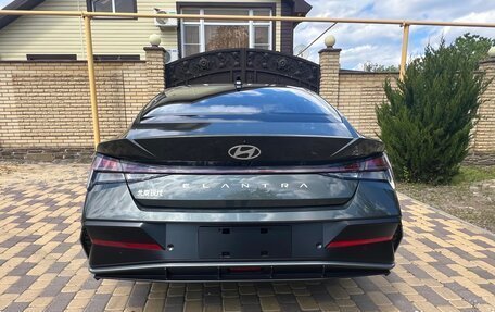 Hyundai Elantra, 2023 год, 2 990 000 рублей, 7 фотография