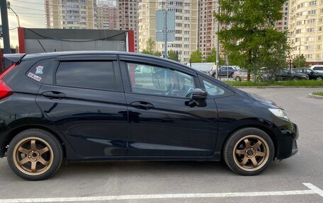 Honda Fit III, 2016 год, 1 990 000 рублей, 3 фотография