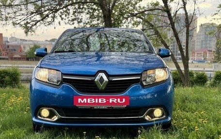 Renault Logan II, 2017 год, 903 000 рублей, 3 фотография
