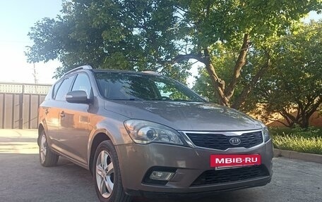 KIA cee'd I рестайлинг, 2010 год, 1 000 000 рублей, 4 фотография