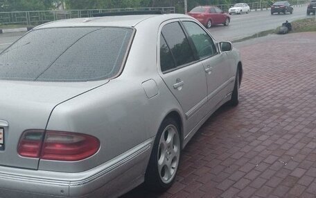 Mercedes-Benz E-Класс, 2000 год, 760 000 рублей, 5 фотография