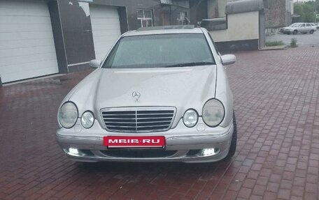 Mercedes-Benz E-Класс, 2000 год, 760 000 рублей, 2 фотография