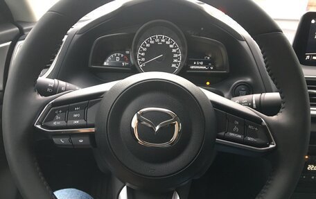 Mazda 3, 2018 год, 1 700 000 рублей, 3 фотография