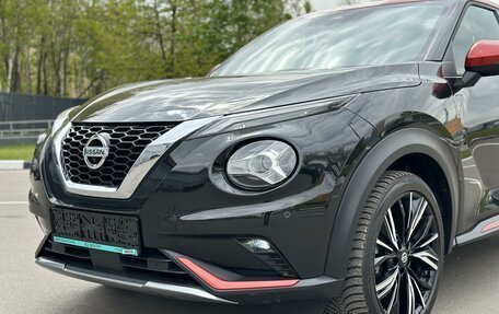 Nissan Juke II, 2021 год, 2 700 000 рублей, 22 фотография