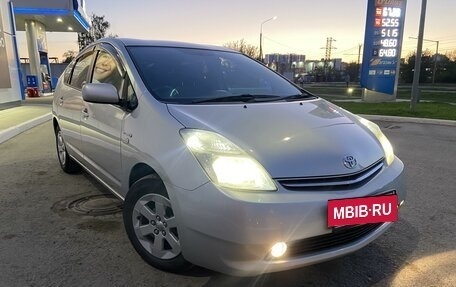 Toyota Prius, 2008 год, 1 150 000 рублей, 3 фотография