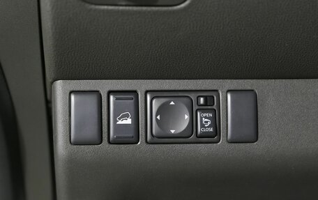 Nissan Pathfinder, 2011 год, 1 586 000 рублей, 17 фотография