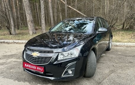 Chevrolet Cruze II, 2013 год, 900 000 рублей, 1 фотография