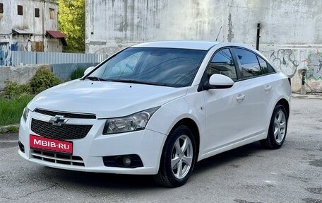 Chevrolet Cruze II, 2012 год, 750 000 рублей, 1 фотография