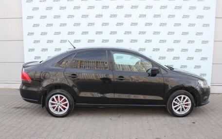 Volkswagen Polo VI (EU Market), 2013 год, 669 000 рублей, 2 фотография