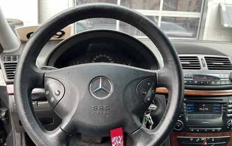 Mercedes-Benz E-Класс, 2002 год, 699 000 рублей, 13 фотография