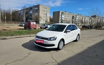 Volkswagen Polo VI (EU Market), 2013 год, 900 000 рублей, 1 фотография
