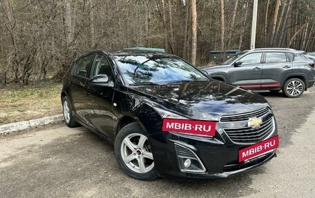 Chevrolet Cruze II, 2013 год, 900 000 рублей, 2 фотография