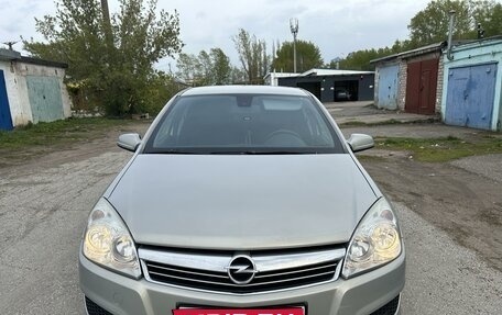 Opel Astra H, 2008 год, 630 000 рублей, 1 фотография