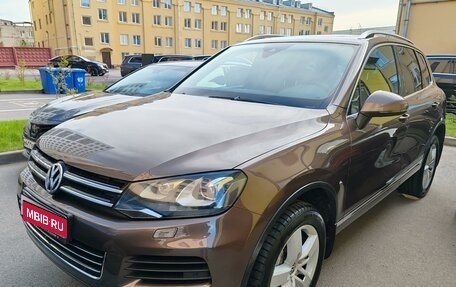 Volkswagen Touareg III, 2011 год, 2 900 000 рублей, 1 фотография