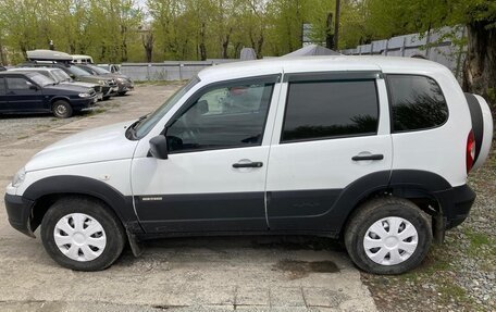 Chevrolet Niva I рестайлинг, 2019 год, 750 000 рублей, 3 фотография