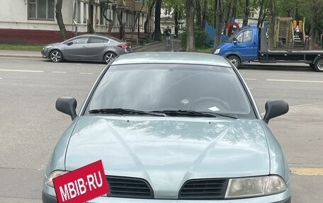 Mitsubishi Carisma I, 2003 год, 260 000 рублей, 1 фотография