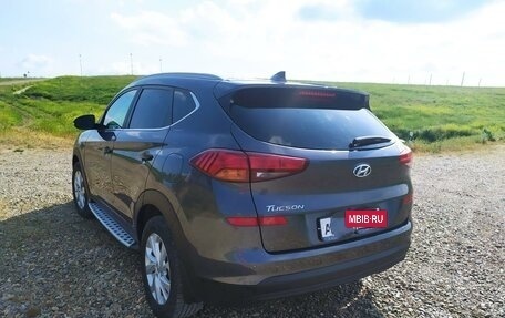 Hyundai Tucson III, 2019 год, 2 400 000 рублей, 4 фотография