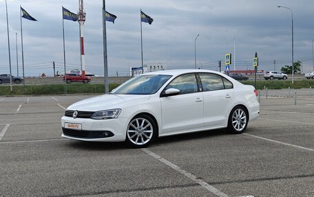 Volkswagen Jetta VI, 2014 год, 1 400 000 рублей, 3 фотография