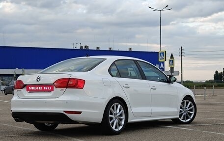 Volkswagen Jetta VI, 2014 год, 1 400 000 рублей, 11 фотография