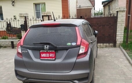 Honda Fit III, 2019 год, 1 230 000 рублей, 1 фотография