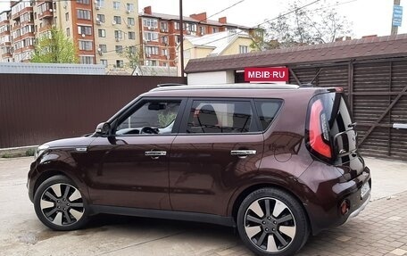 KIA Soul II рестайлинг, 2018 год, 1 950 000 рублей, 7 фотография