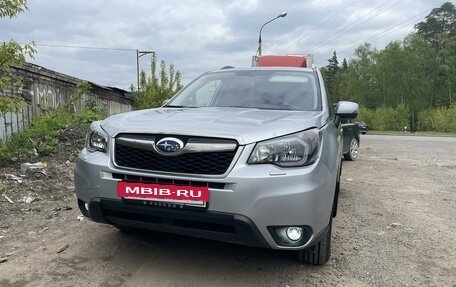 Subaru Forester, 2014 год, 1 850 000 рублей, 2 фотография