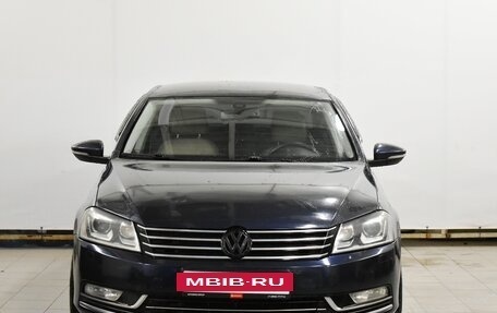 Volkswagen Passat B7, 2011 год, 990 000 рублей, 3 фотография