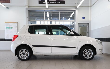 Skoda Fabia II, 2011 год, 900 000 рублей, 6 фотография