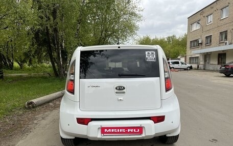 KIA Soul I рестайлинг, 2011 год, 950 000 рублей, 2 фотография