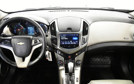 Chevrolet Cruze II, 2013 год, 820 000 рублей, 7 фотография