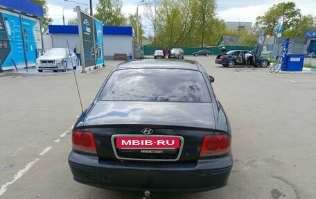 Hyundai Sonata IV рестайлинг, 2002 год, 275 000 рублей, 2 фотография