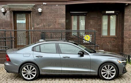 Volvo S60 III, 2021 год, 3 500 000 рублей, 7 фотография