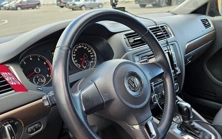 Volkswagen Jetta VI, 2013 год, 1 400 000 рублей, 10 фотография