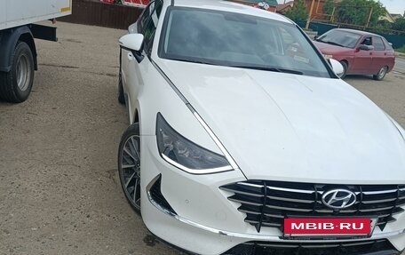 Hyundai Sonata VIII, 2022 год, 3 250 000 рублей, 2 фотография