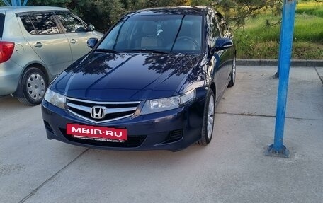 Honda Accord VII рестайлинг, 2006 год, 1 050 000 рублей, 4 фотография