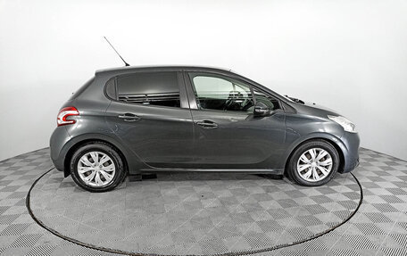 Peugeot 208 II, 2013 год, 733 000 рублей, 4 фотография