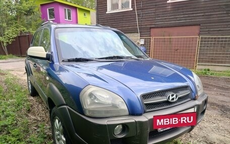 Hyundai Tucson III, 2005 год, 722 000 рублей, 2 фотография