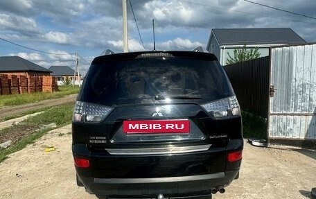 Mitsubishi Outlander III рестайлинг 3, 2007 год, 1 420 000 рублей, 4 фотография