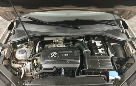 Volkswagen Tiguan II, 2017 год, 2 759 000 рублей, 9 фотография