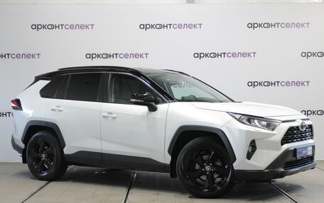 Toyota RAV4, 2021 год, 3 780 000 рублей, 4 фотография