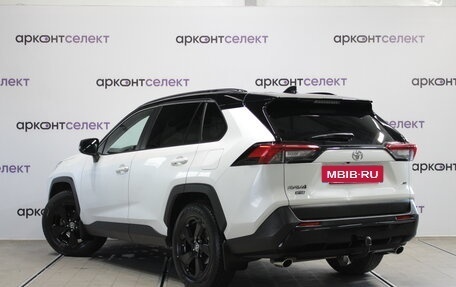 Toyota RAV4, 2021 год, 3 780 000 рублей, 3 фотография