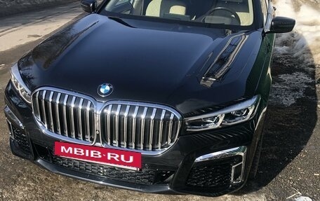 BMW 7 серия, 2015 год, 5 500 000 рублей, 4 фотография