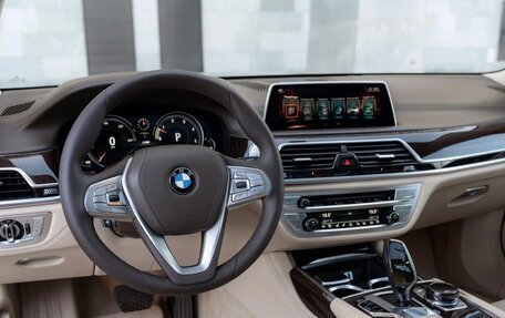 BMW 7 серия, 2015 год, 5 500 000 рублей, 11 фотография