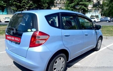 Honda Fit III, 2008 год, 735 000 рублей, 3 фотография